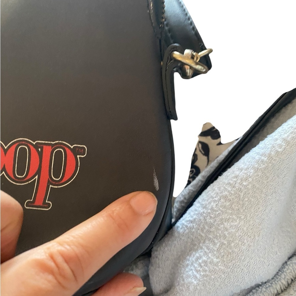 Betty Boop Graphic Red & Black Handbag crossbody bag striped interior - Picture 10 of 13